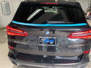 Back glass replacement | auto glass services | auto glass replacement | mobile services